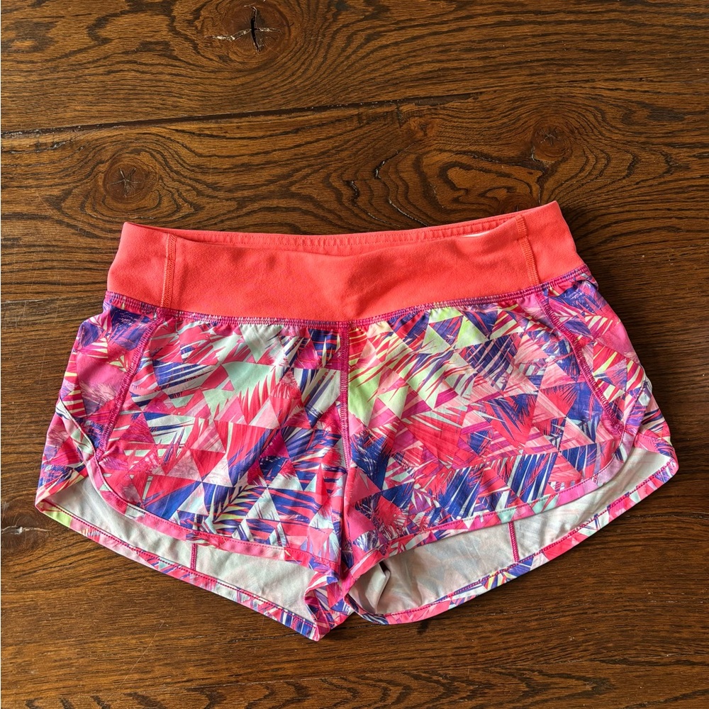 Ivivva Multicolor Shorts with Dynamic Design
